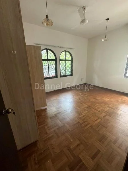 4 Bed Bungalow (Landed) for Rent in  LYNWOOD GROVE - Image 8