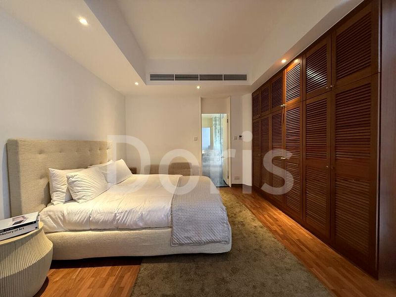 3 Bed Condo for Rent in  The Colonnade - Image 11