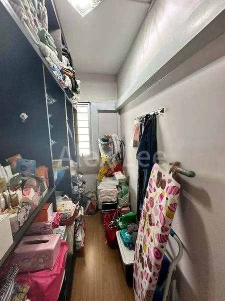 Maisonette HDB for Sale in  336 Jurong East Avenue 1 - Image 6