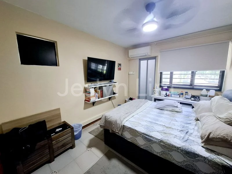 4 Room (4NG) HDB for Sale in  231 Tampines Street 21 - Image 7