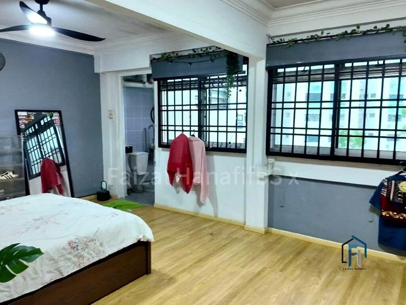Jumbo HDB for Sale in 117 Marsiling Rise - Image 4