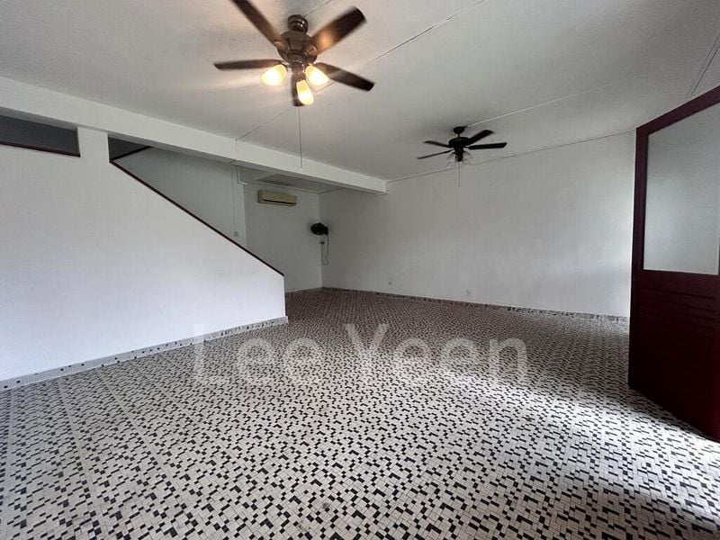 4 Bed Terraced House (Landed) for Rent in Hougang Central - Image 8