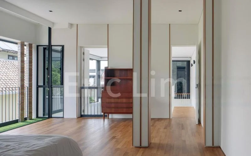 5 Bed Semi-Detached House (Landed) for Sale in  Coronation Road - Image 6