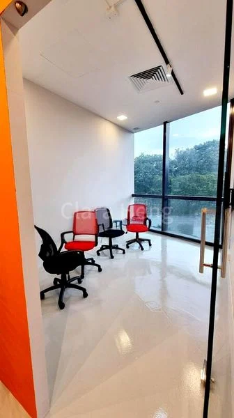 Office for Sale: Woods Square - Image 12