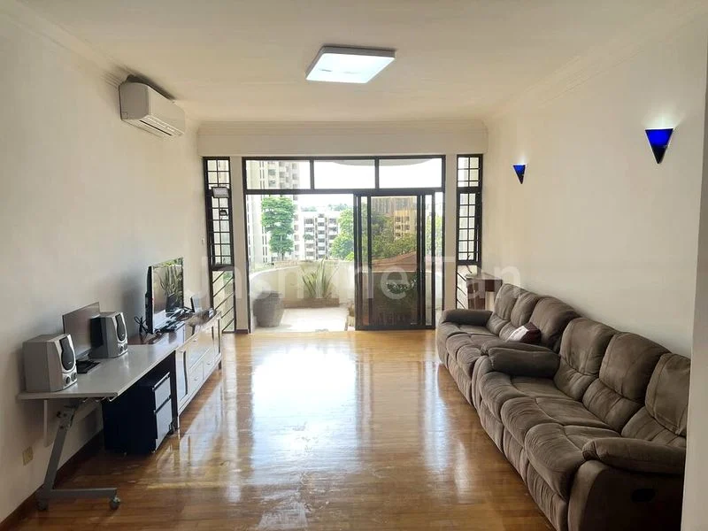 3 Bed Condo for Rent in  Cashew Heights Condominium - Image 1