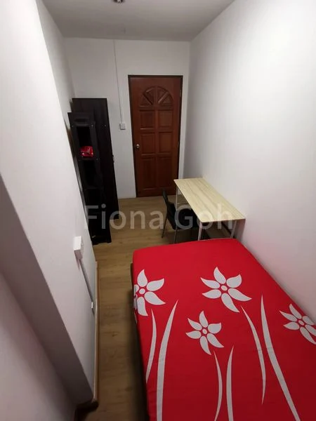 Common Room (Condo) for Rent in The Plaza - Image 4