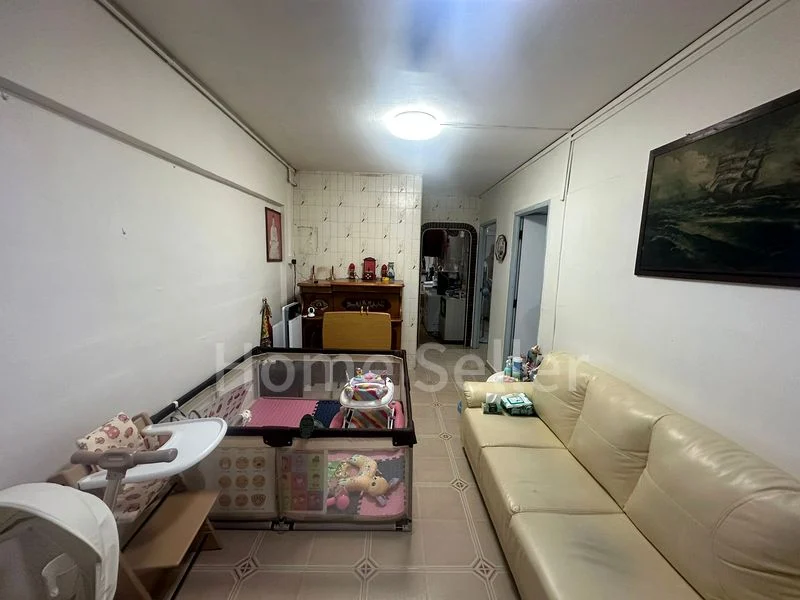 3 Room (3NG) HDB for Sale in 313 Shunfu Road - Image 1