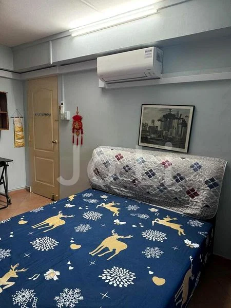 Room (HDB) for Rent in 158 Pasir Ris Street 13 - Image 2