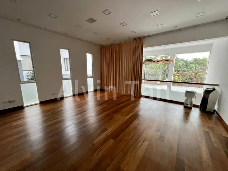 6 Bed Bungalow (Landed) for Rent around  Paradise Island - Image 4