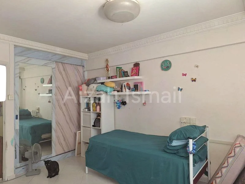 4 Room (4NG) HDB for Sale in  309 Serangoon Avenue 2 - Image 4