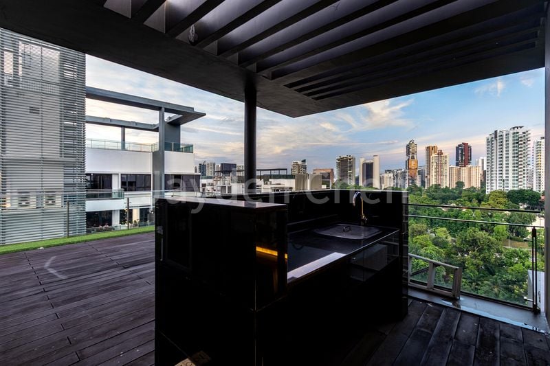 4 Bed Condo for Sale in One Balmoral - Image 4