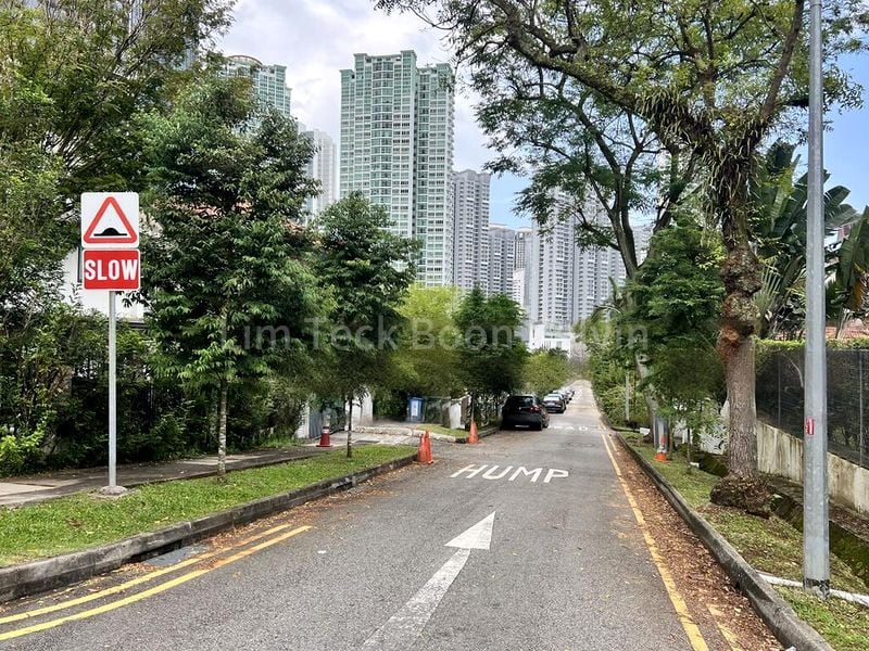 5 Bed Bungalow (Landed) for Sale in  Shepherd's Hill Estate - Image 5