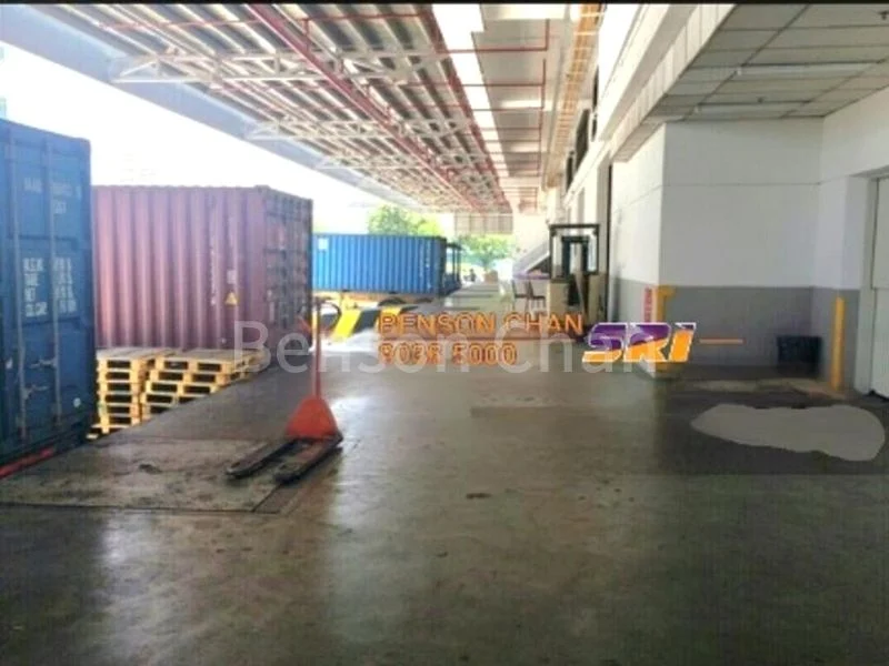 Warehouse for Rent: Pandan Crescent, 8m Ceiling B2 or Upper Floor Warehouse - Image 5