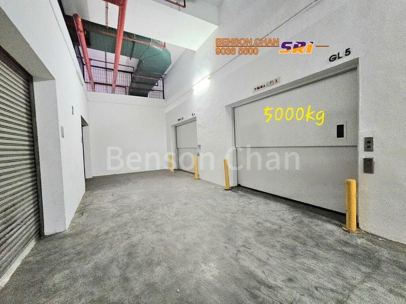 Warehouse for Rent: Pandan Crescent, 8m Ceiling B2 or Upper Floor Warehouse - Image 1