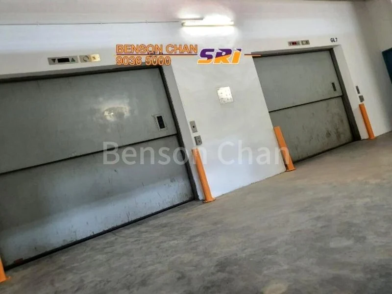 Warehouse for Rent: Pandan Crescent, 8m Ceiling B2 or Upper Floor Warehouse - Image 4