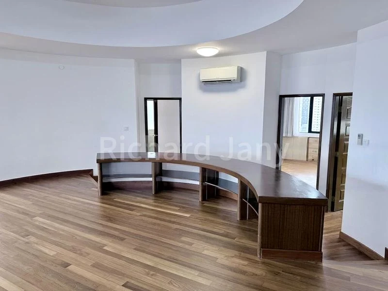 4 Bed Condo for Sale in  The Draycott - Image 13