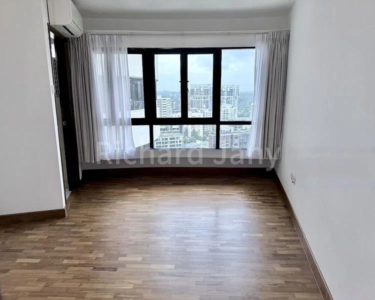 4 Bed Condo for Sale in  The Draycott - Image 11