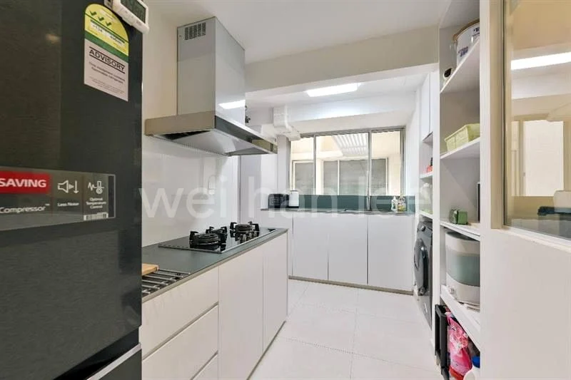 3 Bed Condo for Sale in  Hillvista - Image 8