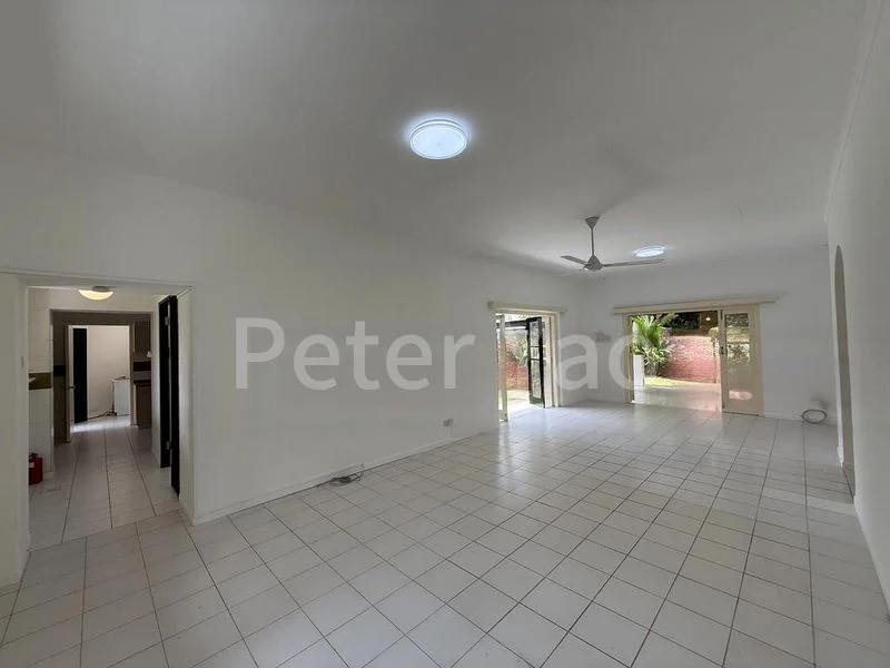 3 Bed Bungalow (Landed) for Rent in Holland Road - Image 11