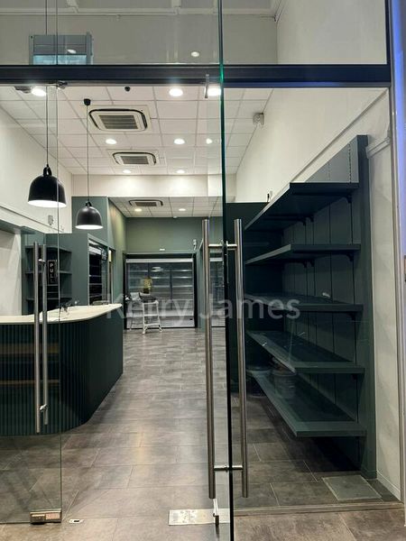 Shop / Shophouse for Rent: Bukit Timah Road - Image 2