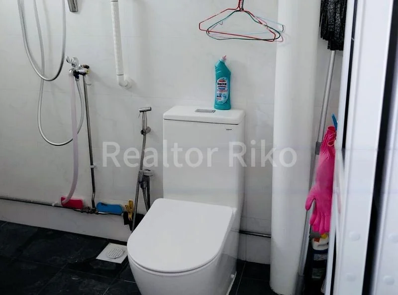 Common Room (HDB) for Rent in  254 Bishan Street 22 - Image 2
