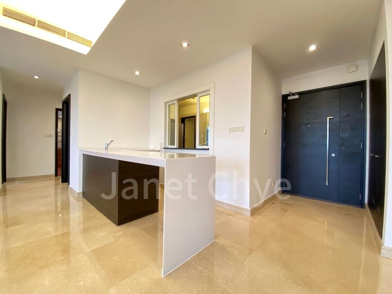 4 Bed Condo for Rent in  Orchard Scotts - Image 9