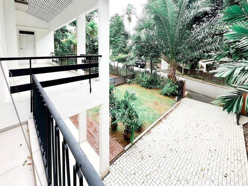 4 Bed Bungalow (Landed) for Rent in  Oei Tiong Ham Park - Image 9