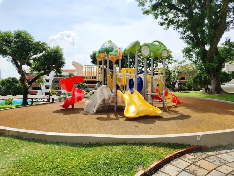 5 Bed Condo for Rent in  Kensington Park Condominium - Image 1