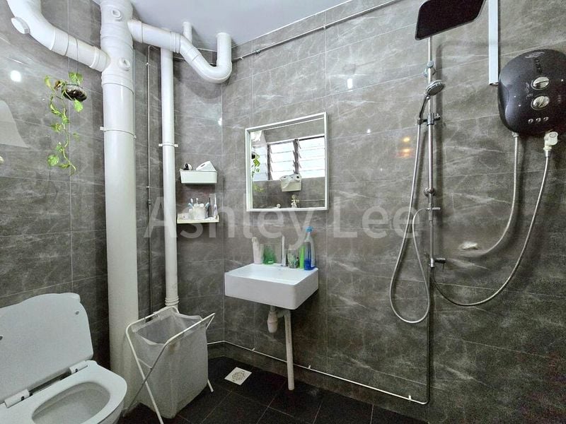 5 Room (5A) HDB for Sale in  128 Geylang East Avenue 1 - Image 4