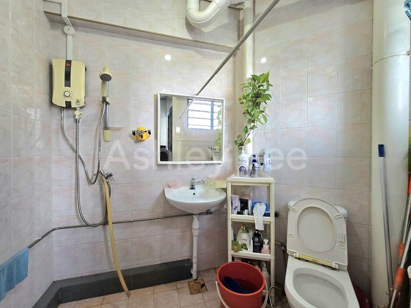 5 Room (5A) HDB for Sale in  128 Geylang East Avenue 1 - Image 10