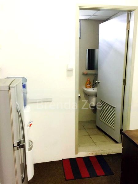 Light Industrial (B1) for Sale: One Commonwealth - Image 7