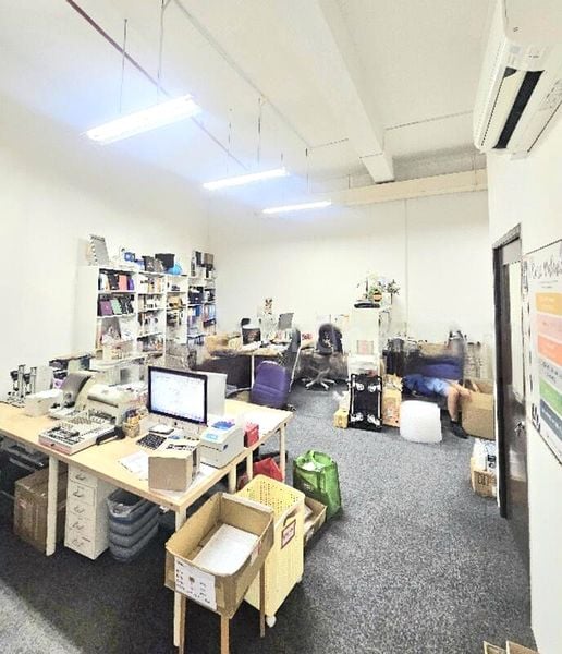 Light Industrial (B1) for Rent: Lian Cheong Industrial Building - Image 5