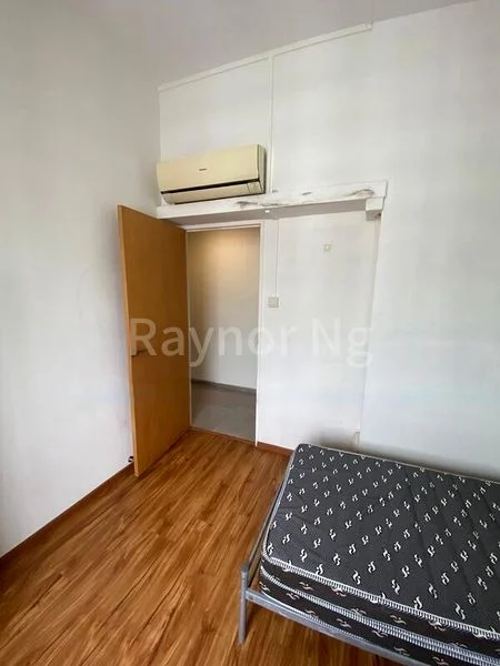 Common Room (HDB) for Rent in 290A Bukit Batok Street 24 - Image 3