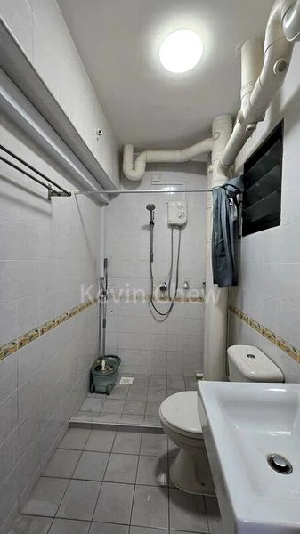 5 Room (5I) HDB for Rent in 654C Jurong West Street 61 - Image 12