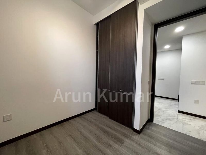 2 Bed Condo for Rent in Pasir Ris Drive 8 - Image 11