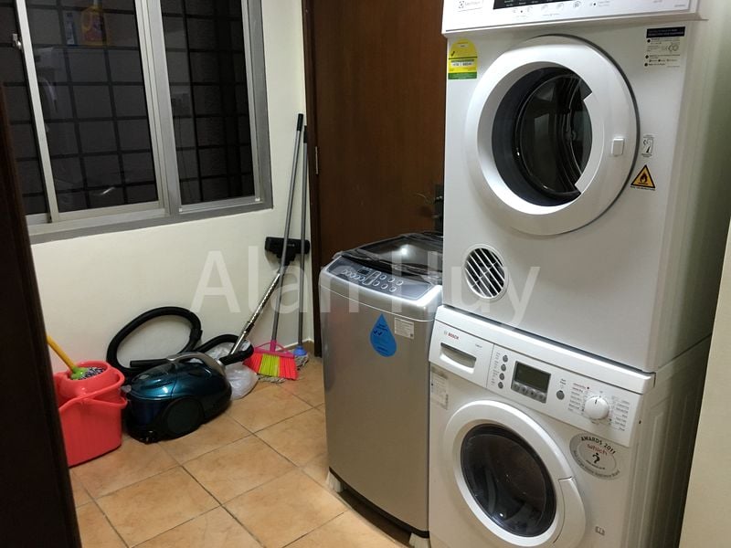 Room (Condo) for Rent in UE Square - Image 4