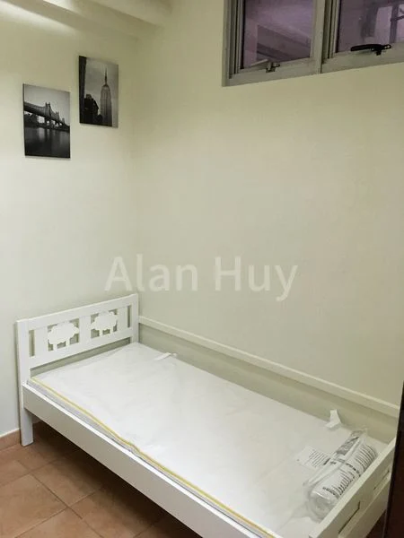 Room (Condo) for Rent in UE Square - Image 17