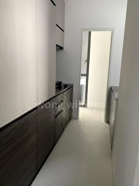 4 Bed Condo for Rent in  Sloane Residences - Image 10