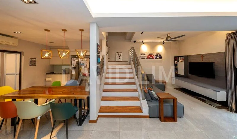 4+1 Bed Semi-Detached House (Landed) for Sale in  Thomson Garden Estate - Image 2