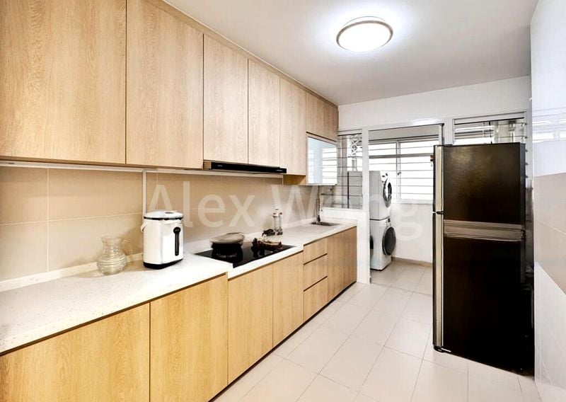 4 Room (4A) HDB for Sale in  450C Bukit Batok West Avenue 6 - Image 13