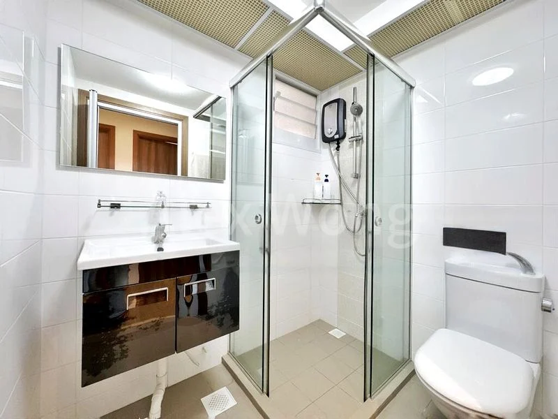 4 Room (4A) HDB for Sale in  450C Bukit Batok West Avenue 6 - Image 10