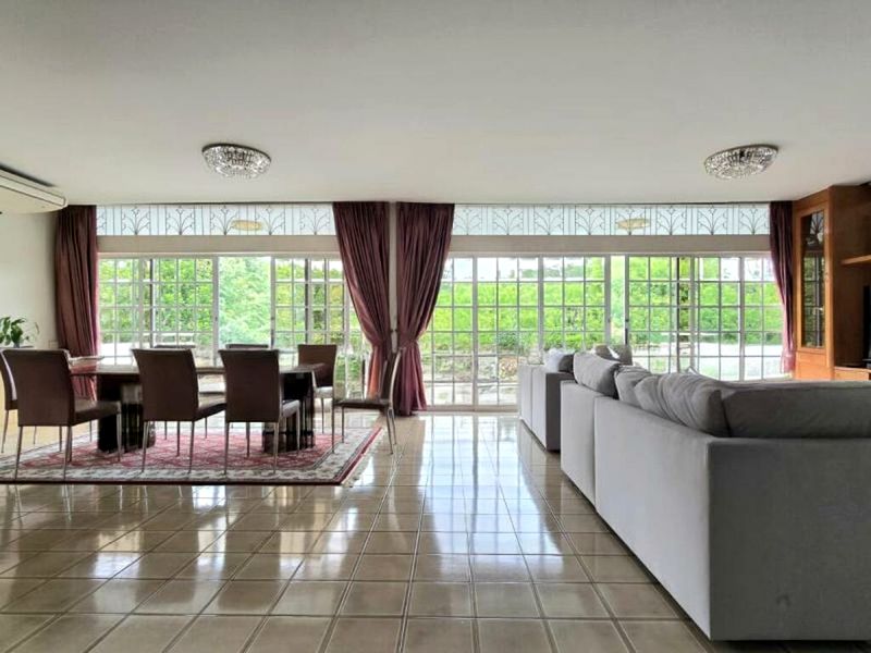 5 Bed Bungalow (Landed) for Sale in White House Park - Image 7