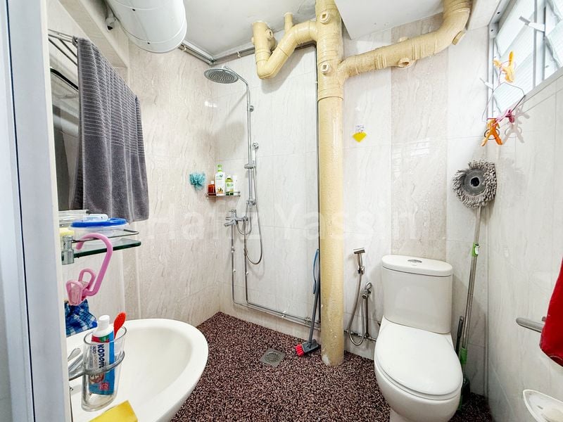 4 Room (4A) HDB for Sale in  441 Jurong West Avenue 1 - Image 7