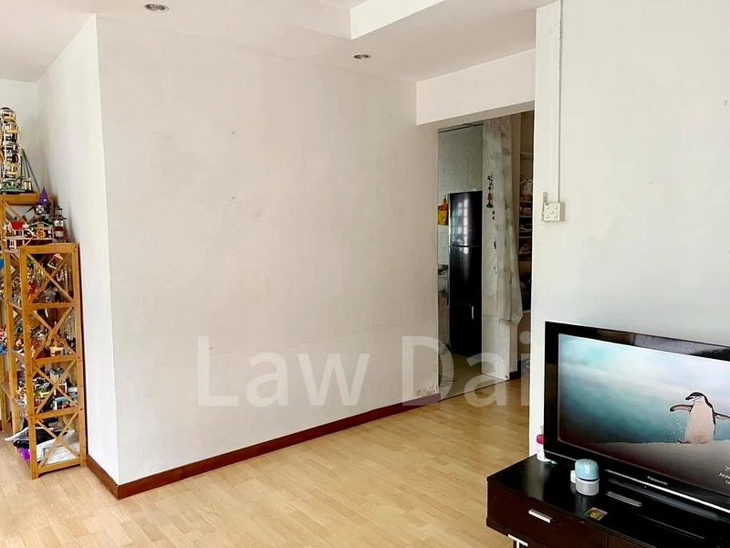 4 Room (4A) HDB for Sale in  579 Woodlands Drive 16 - Image 3