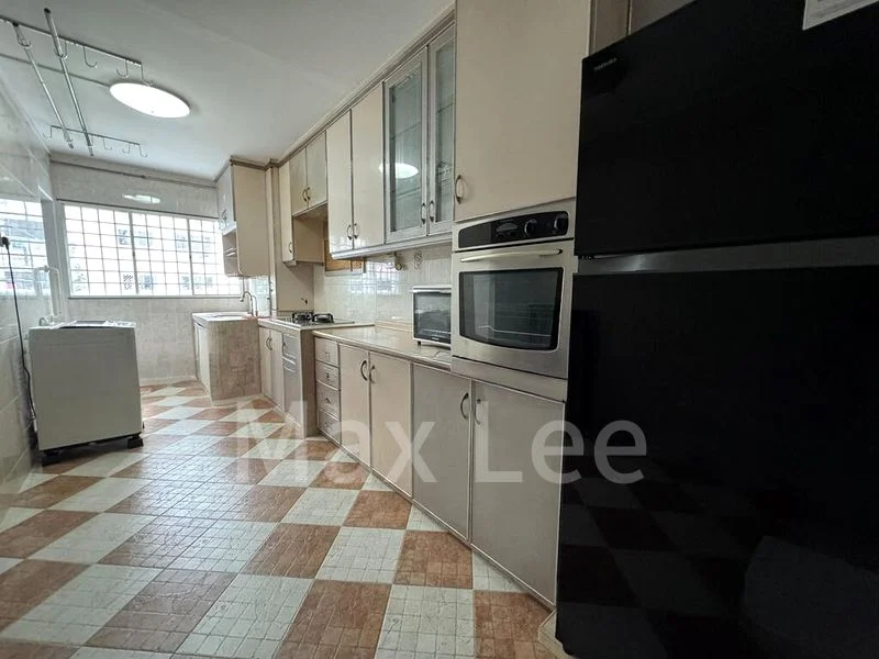 3 Room (3A) HDB for Sale in 229 Pending Road - Image 5