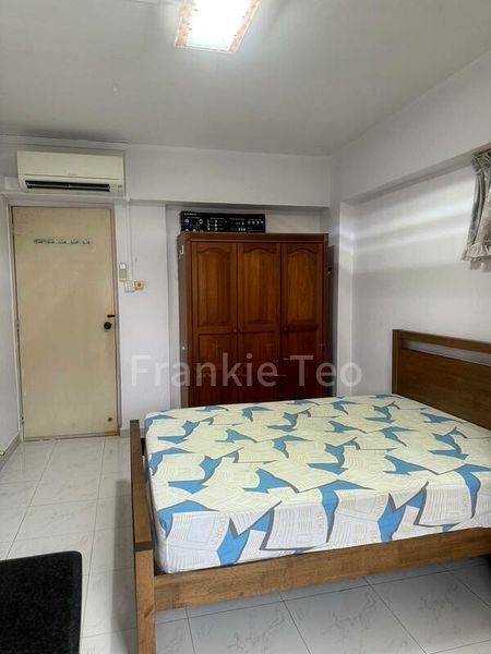 Room (HDB) for Rent in  432 Choa Chu Kang Avenue 4 - Image 5
