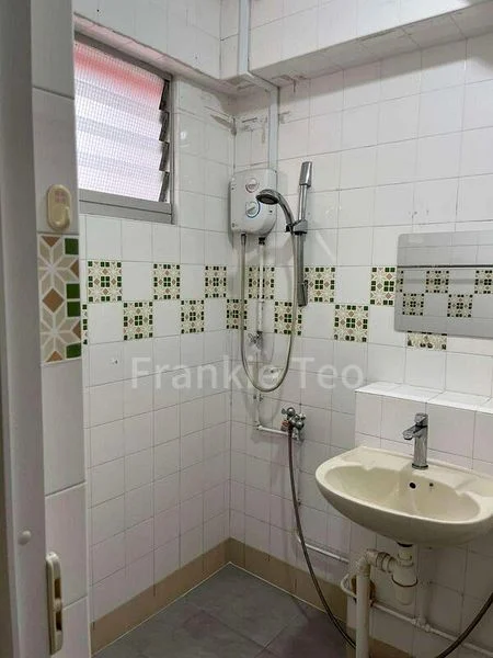 Room (HDB) for Rent in  432 Choa Chu Kang Avenue 4 - Image 3