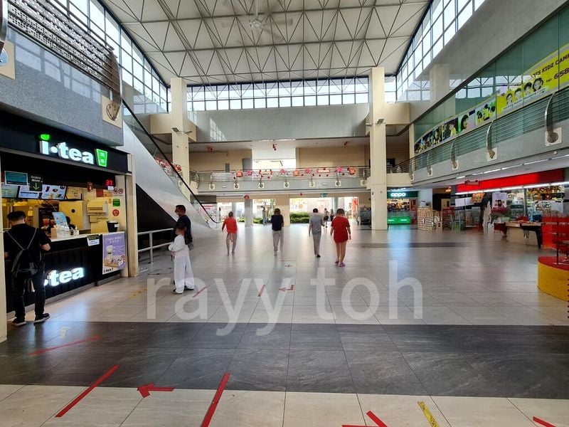 Shop / Shophouse for Sale: No ABSD! Rare Shop for Sale; Immediate Rental Collection & Heavy Human Traffic - Image 1