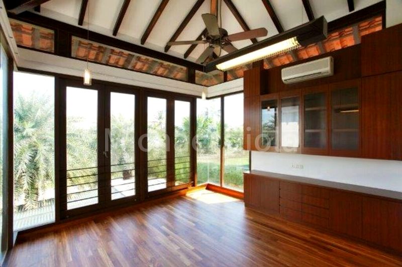 5 Bed Bungalow (Landed) for Sale in  Ocean Drive - Image 10