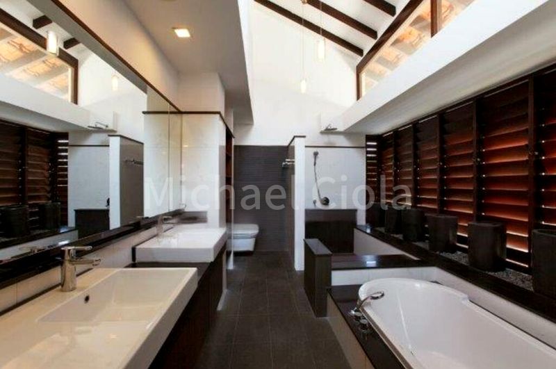 5 Bed Bungalow (Landed) for Sale in  Ocean Drive - Image 12